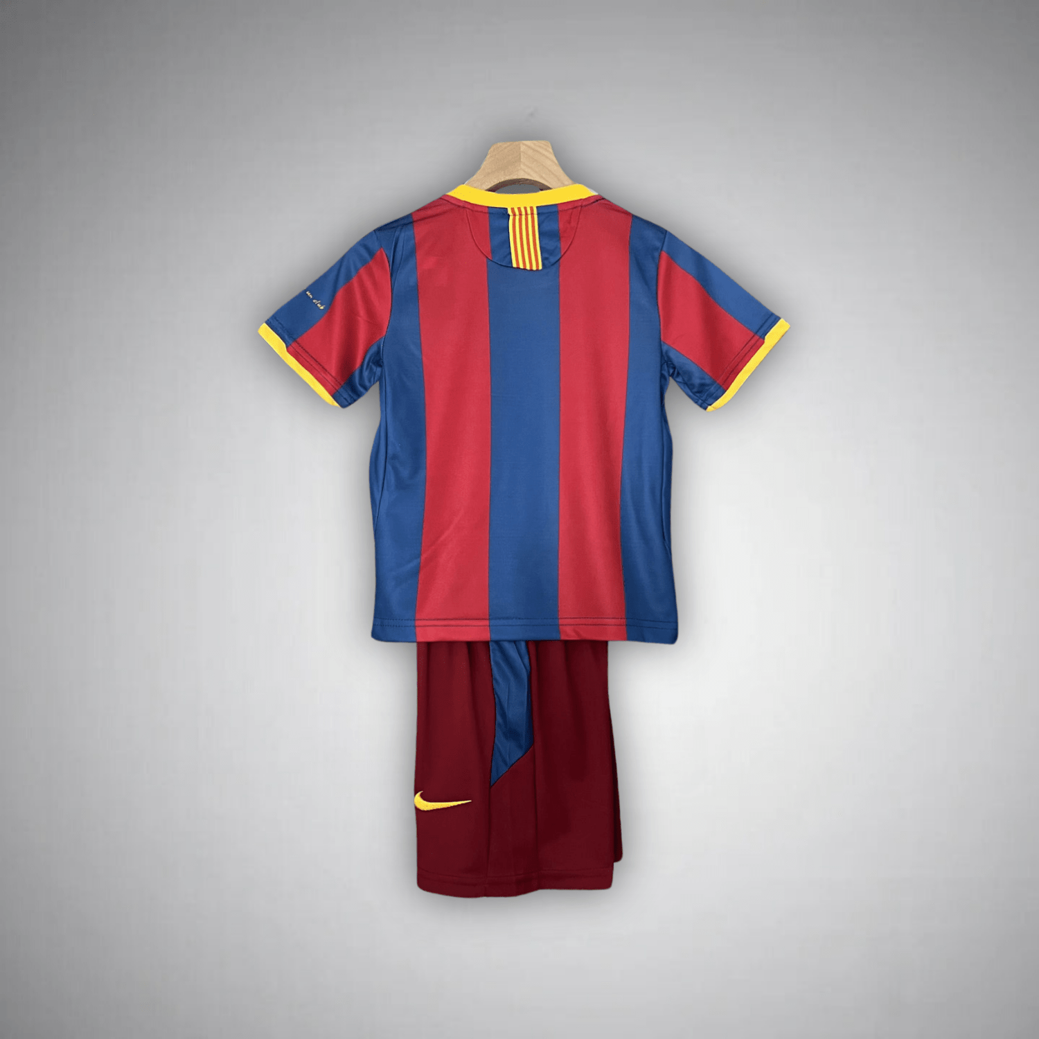 10/11 FC Barcelona Home Kids Size Kit - Premium Quality Jersey at FootballPrestige.com