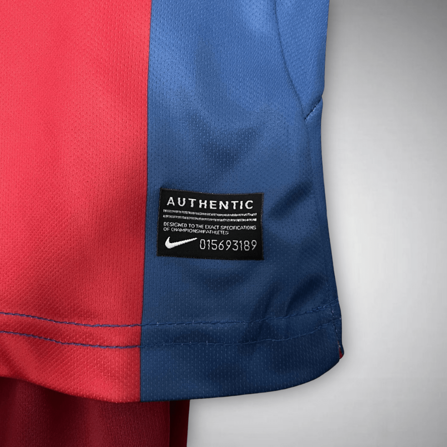 10/11 FC Barcelona Home Kids Size Kit - Premium Quality Jersey at FootballPrestige.com