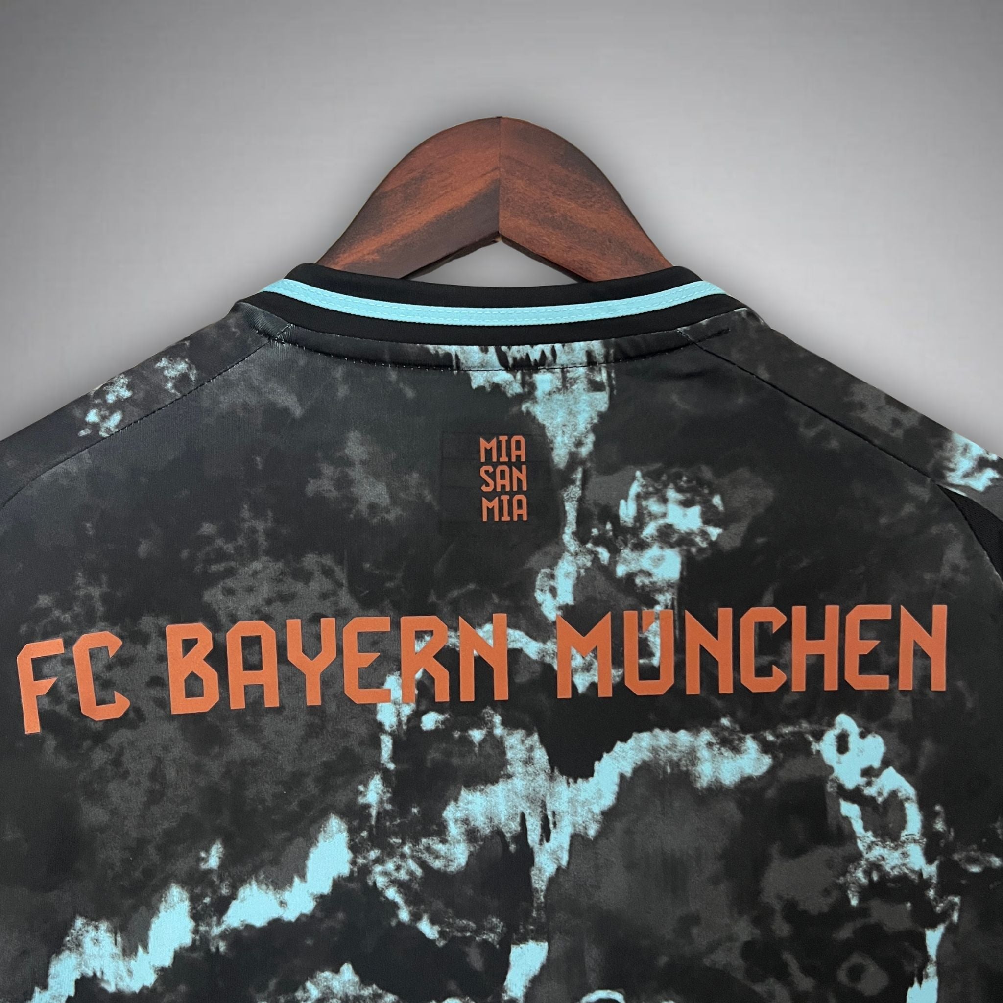 24/25 Bayern München Away Premium Kit - Premium Quality Jersey at FootballPrestige.com