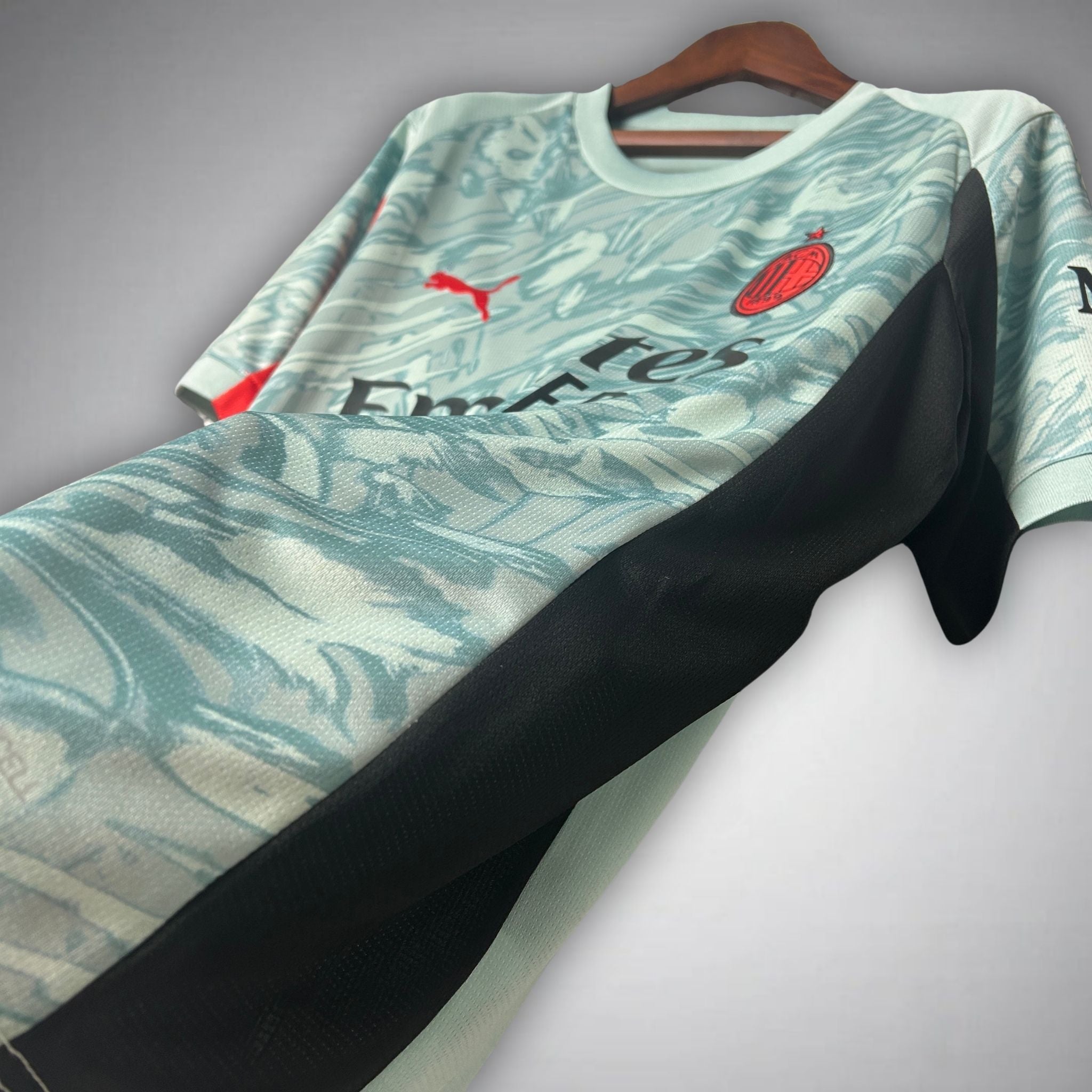 25/26 AC Milan Goalkeeper Kit - Premium Quality Jersey at FootballPrestige.com