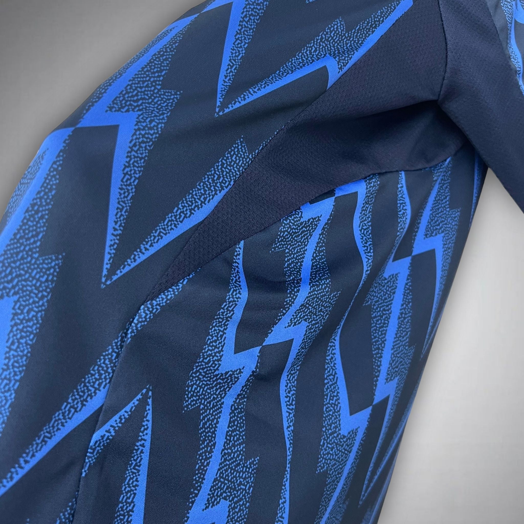 25/26 Arsenal Away Kit - Premium Quality Jersey at FootballPrestige.com