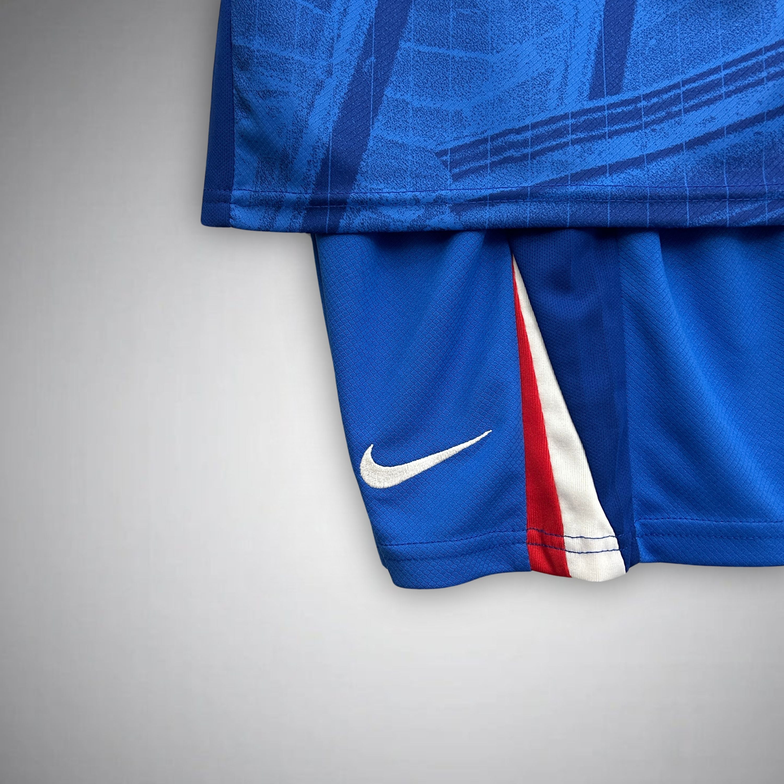 25/26 Chelsea Home Kids Size Kit - Premium Quality Jersey at FootballPrestige.com