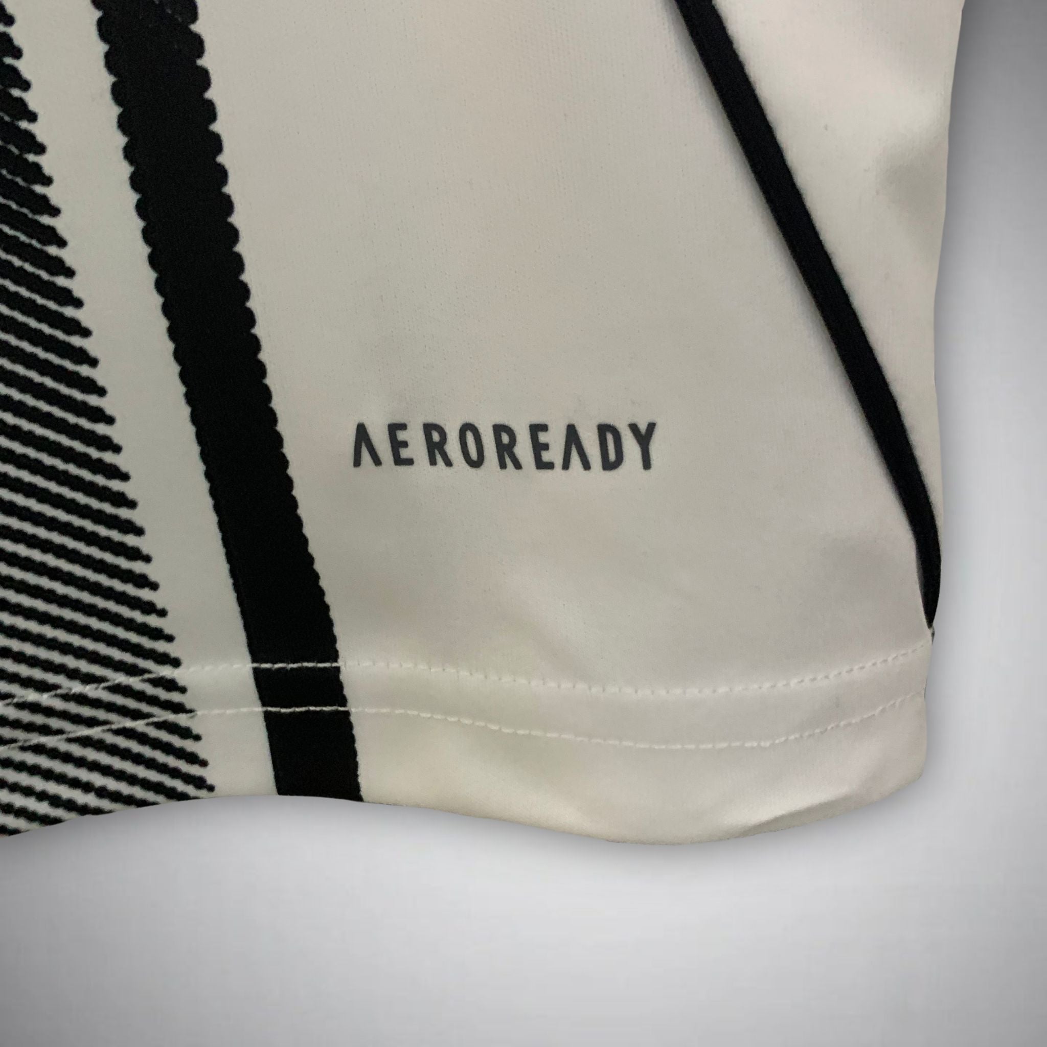 25/26 Juventus Home Kit - Premium Quality Jersey at FootballPrestige.com