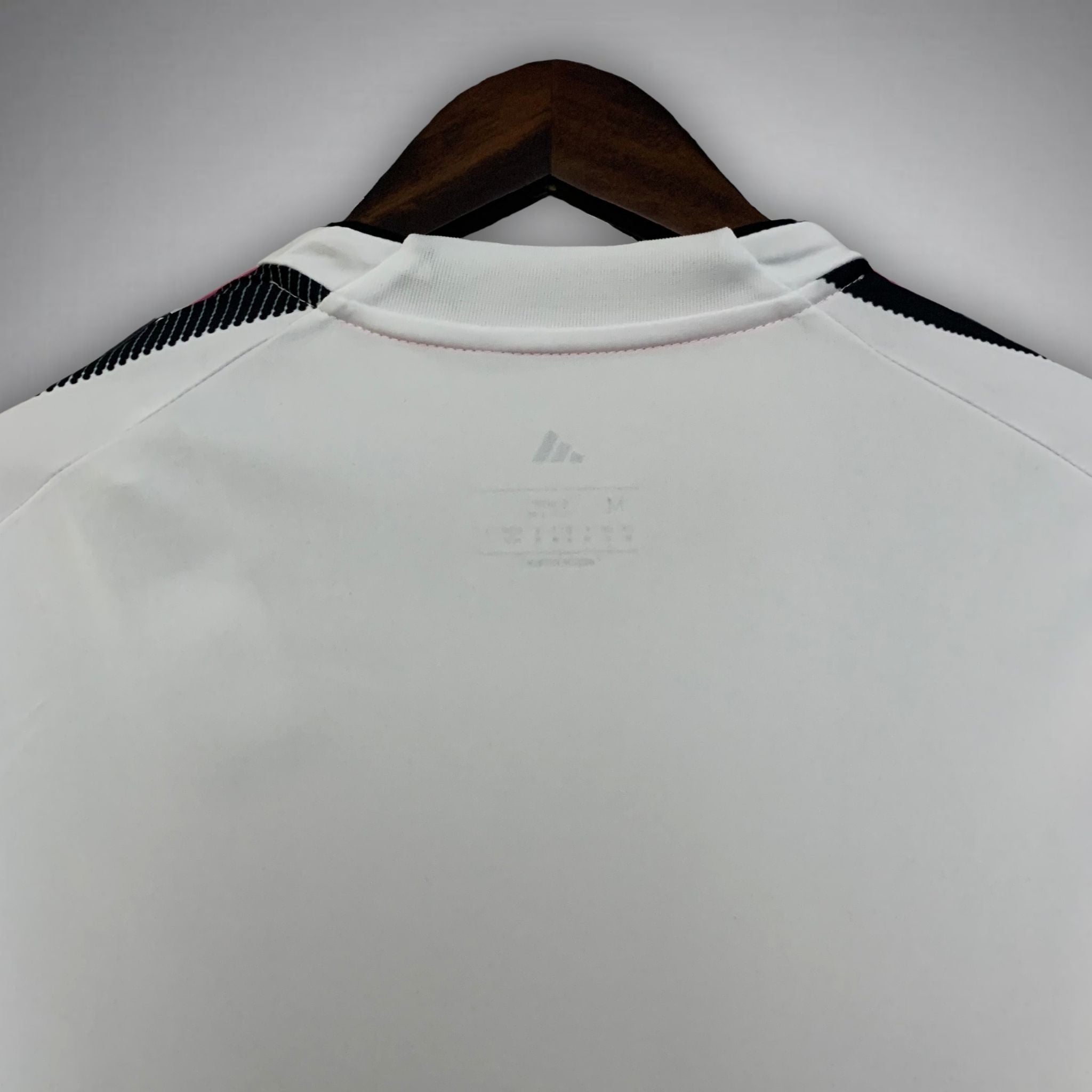 25/26 Juventus Home Kit - Premium Quality Jersey at FootballPrestige.com