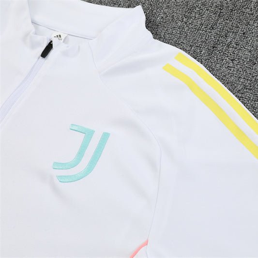 25/26 Juventus Training White Kids Size Tracksuit - Premium Quality Jersey at FootballPrestige.com
