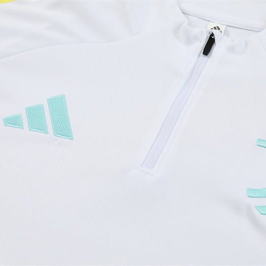 25/26 Juventus Training White Kids Size Tracksuit - Premium Quality Jersey at FootballPrestige.com