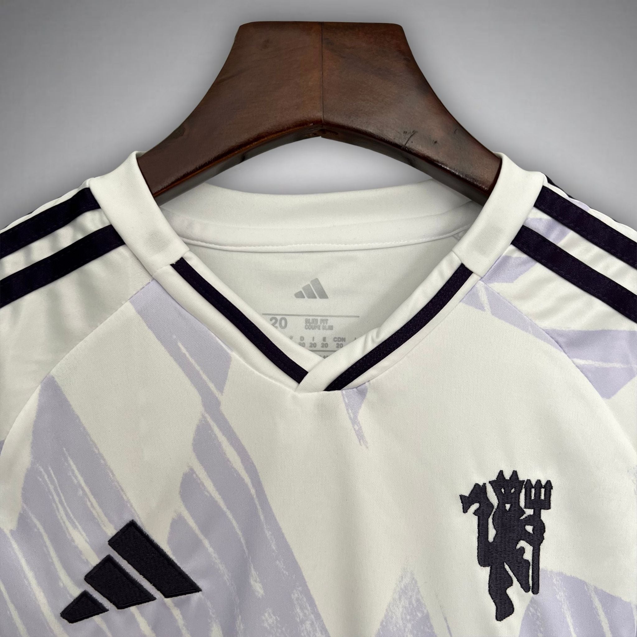 25/26 Manchester United Away Kids Size Kit - Premium Quality Jersey at FootballPrestige.com