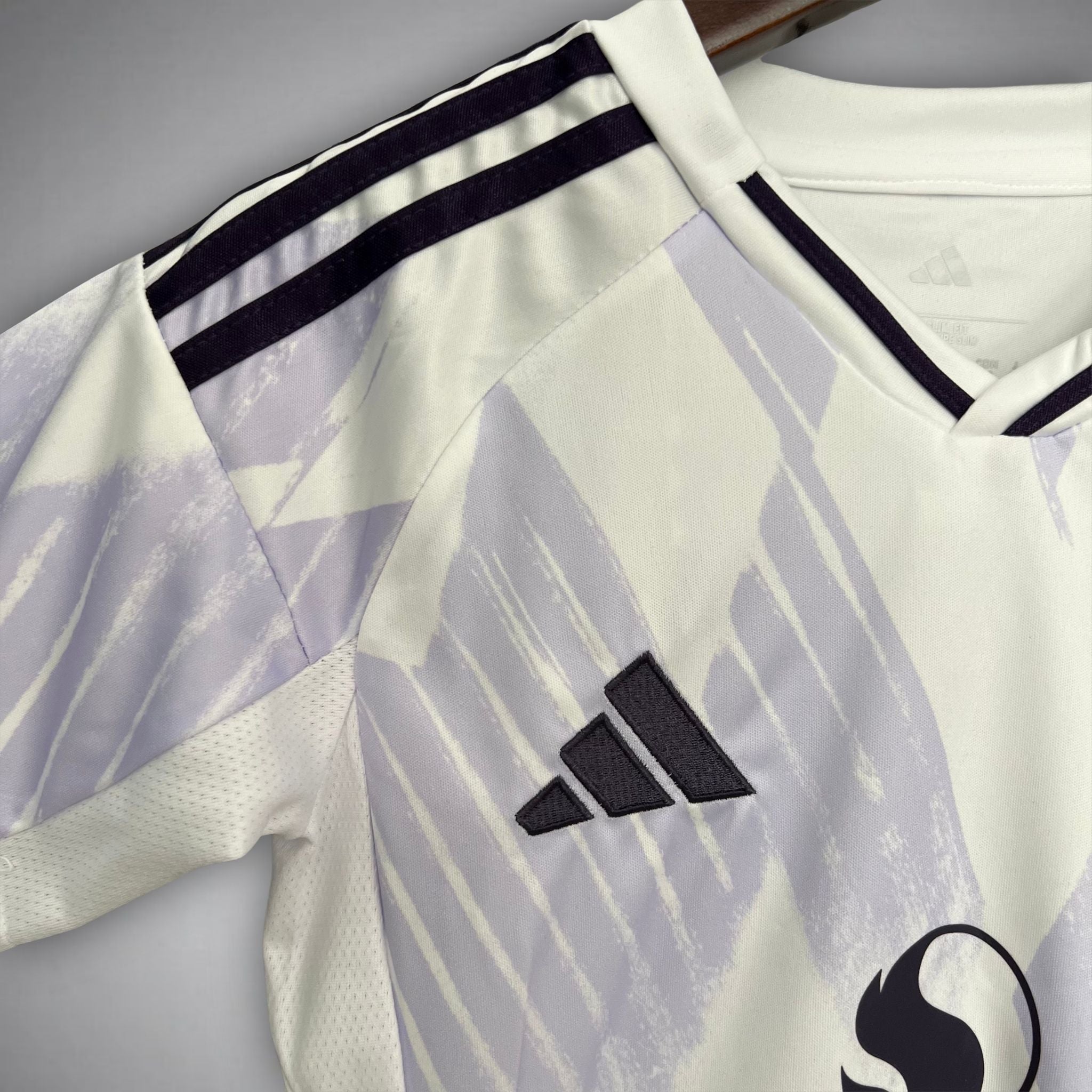 25/26 Manchester United Away Kids Size Kit - Premium Quality Jersey at FootballPrestige.com