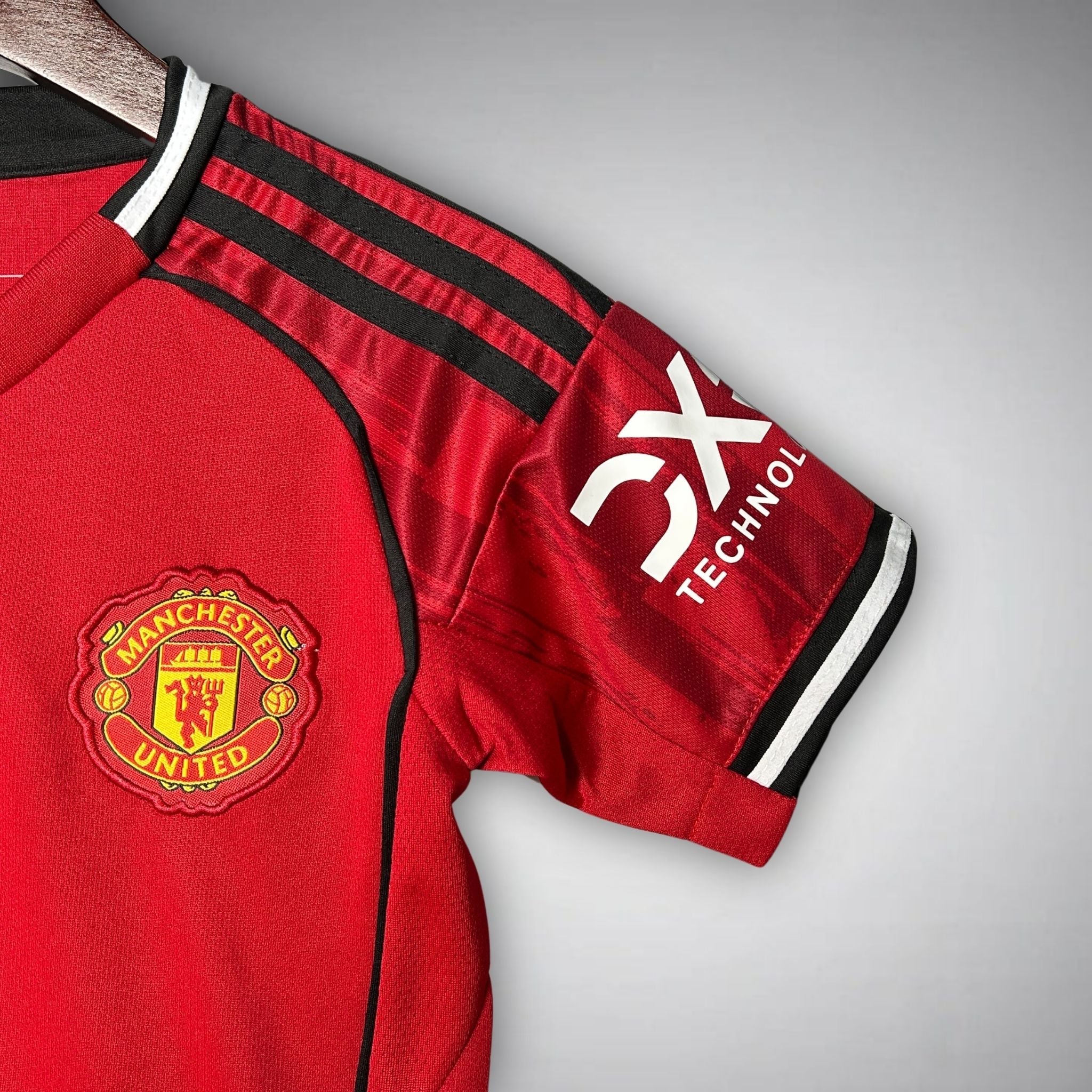 25/26 Manchester United Home Kids Size Kit - Premium Quality Jersey at FootballPrestige.com