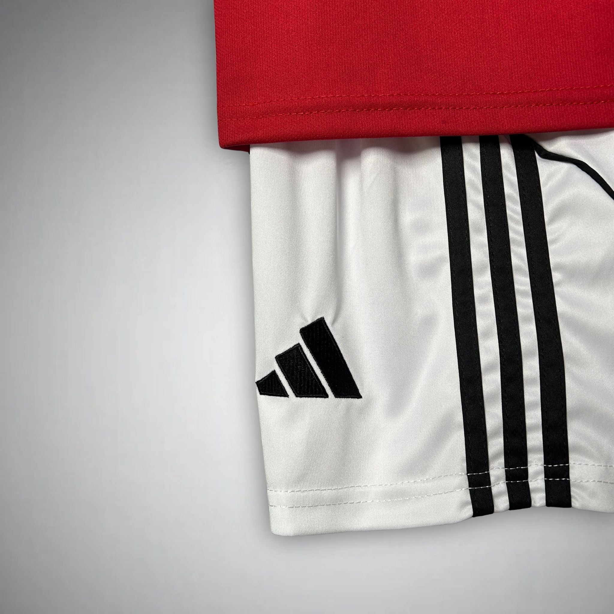 25/26 Manchester United Home Kids Size Kit - Premium Quality Jersey at FootballPrestige.com