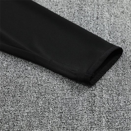 25/26 Manchester United Training Black Kids Size Tracksuit - Premium Quality Jersey at FootballPrestige.com