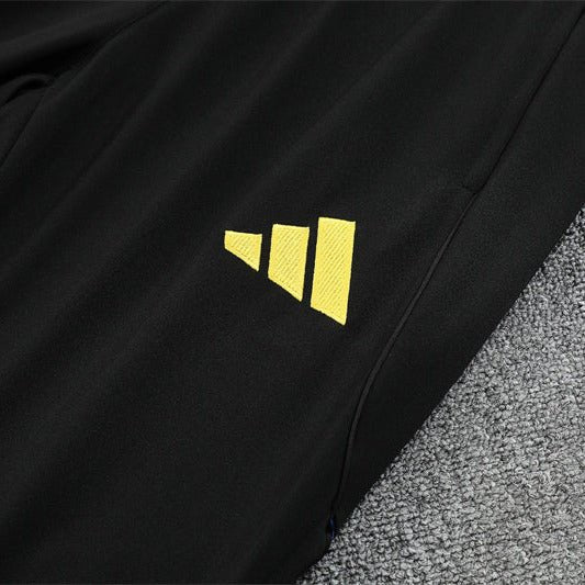 25/26 Manchester United Training Black Kids Size Tracksuit - Premium Quality Jersey at FootballPrestige.com