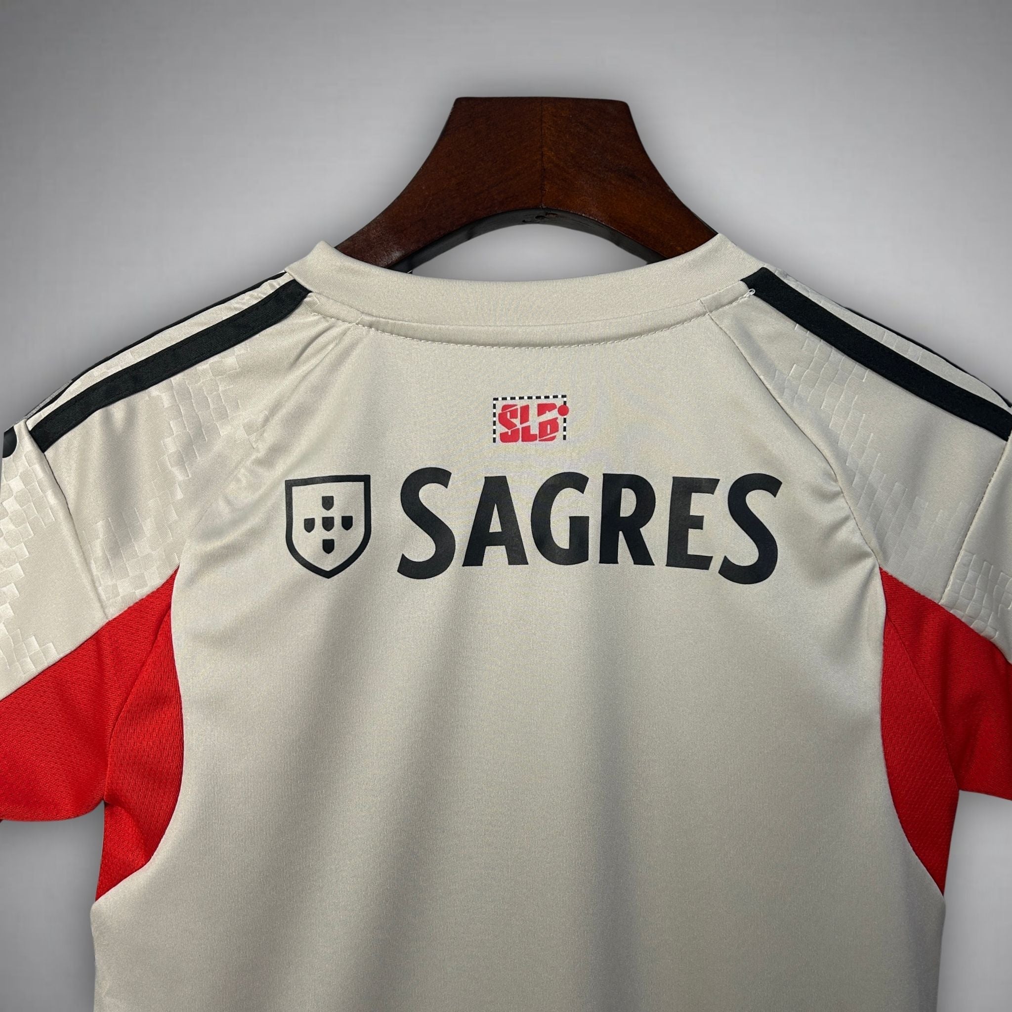 25/26 SL Benfica Away Kids Size Kit - Premium Quality Jersey at FootballPrestige.com