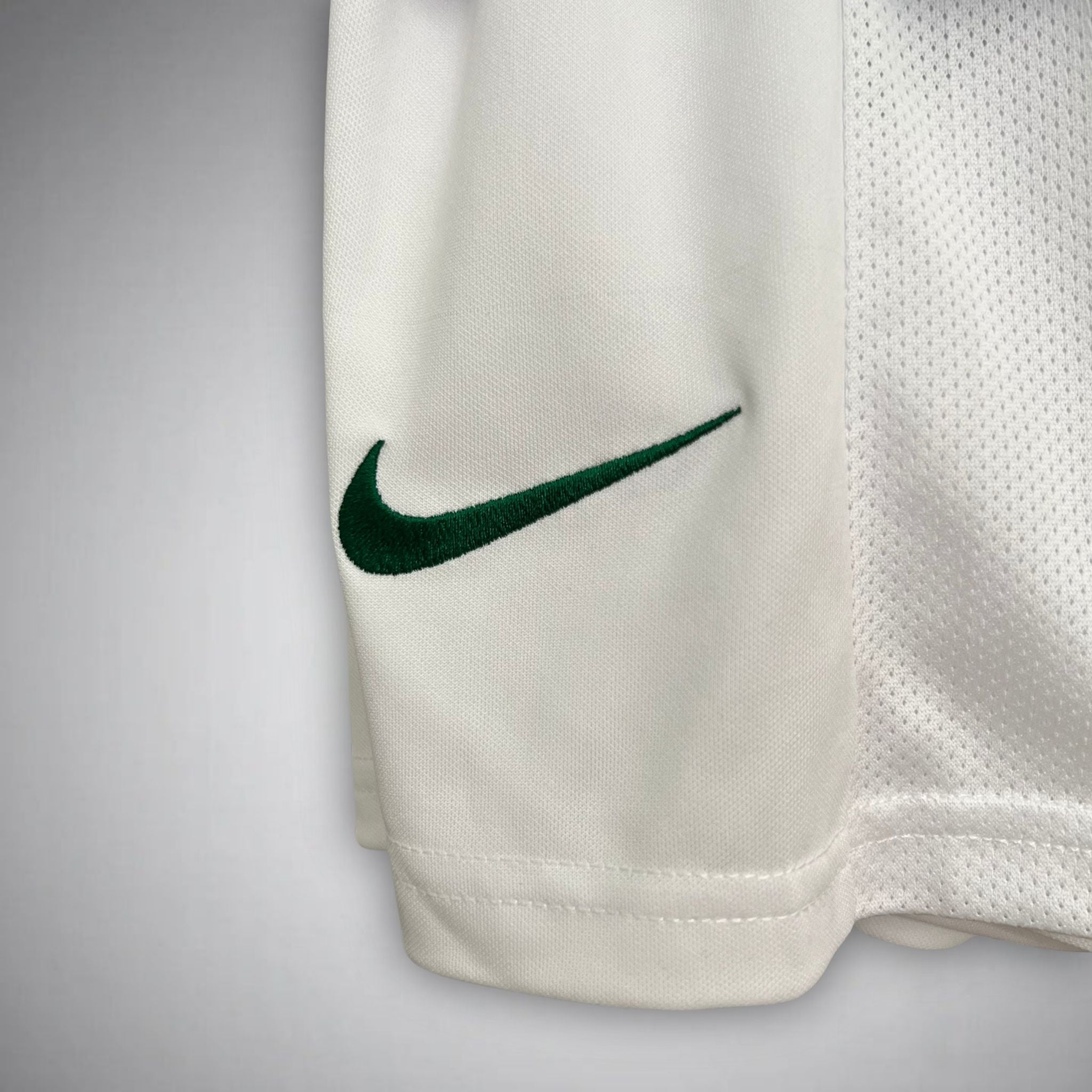 25/26 Sporting CP Fourth Kids Size Kit - Premium Quality Jersey at FootballPrestige.com