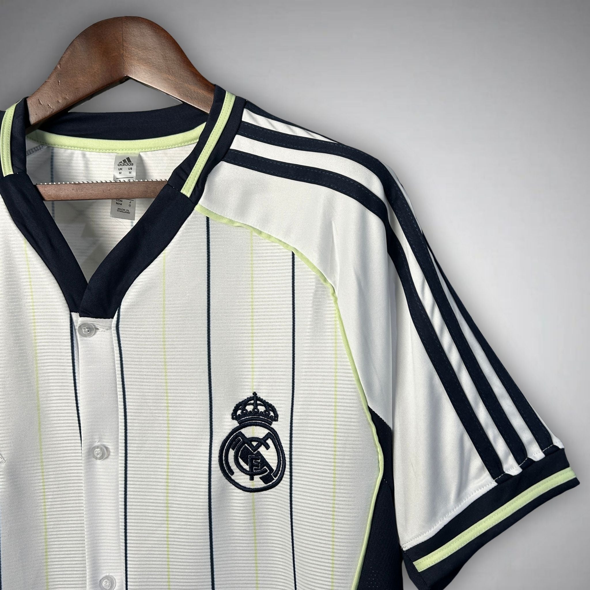 25/26 Real Madrid "Los Blancos" Premium Kit