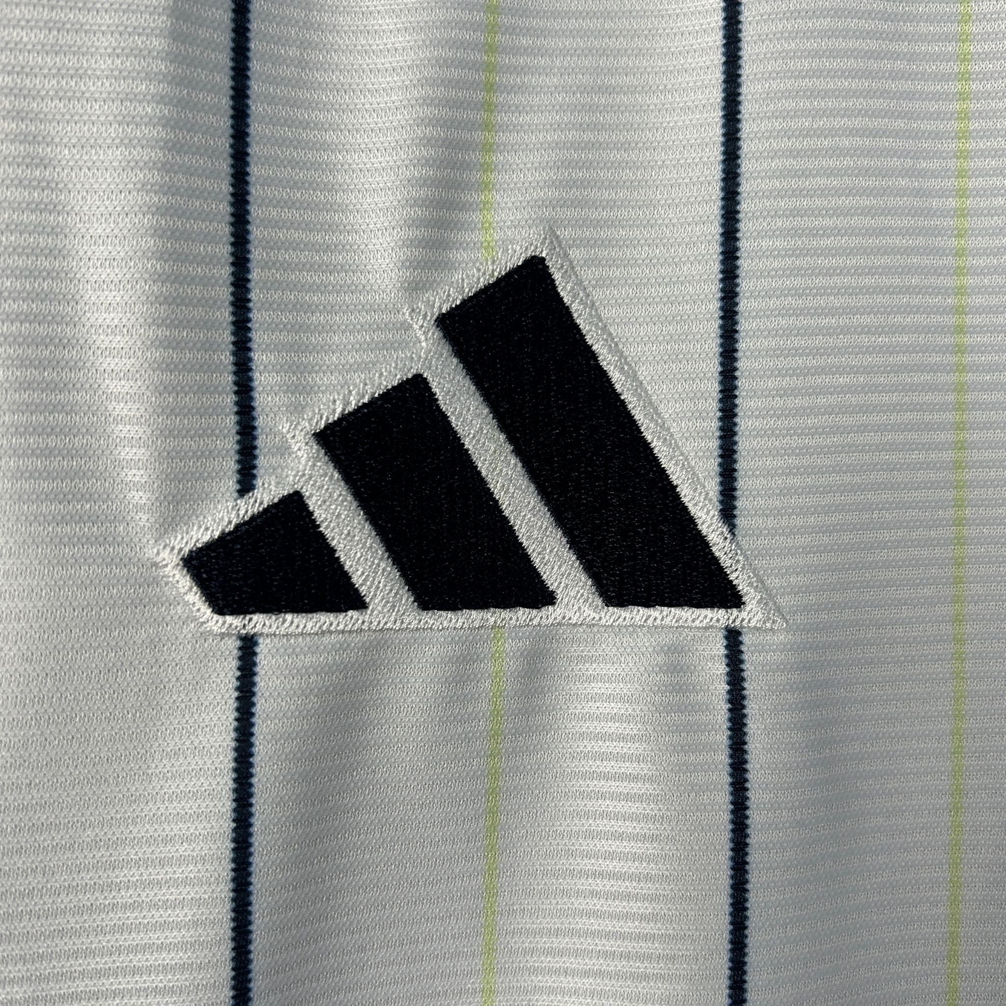 25/26 Real Madrid "Los Blancos" Premium Kit