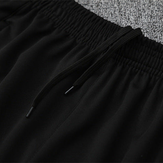 25/26 Liverpool Training Black Kids Size Tracksuit