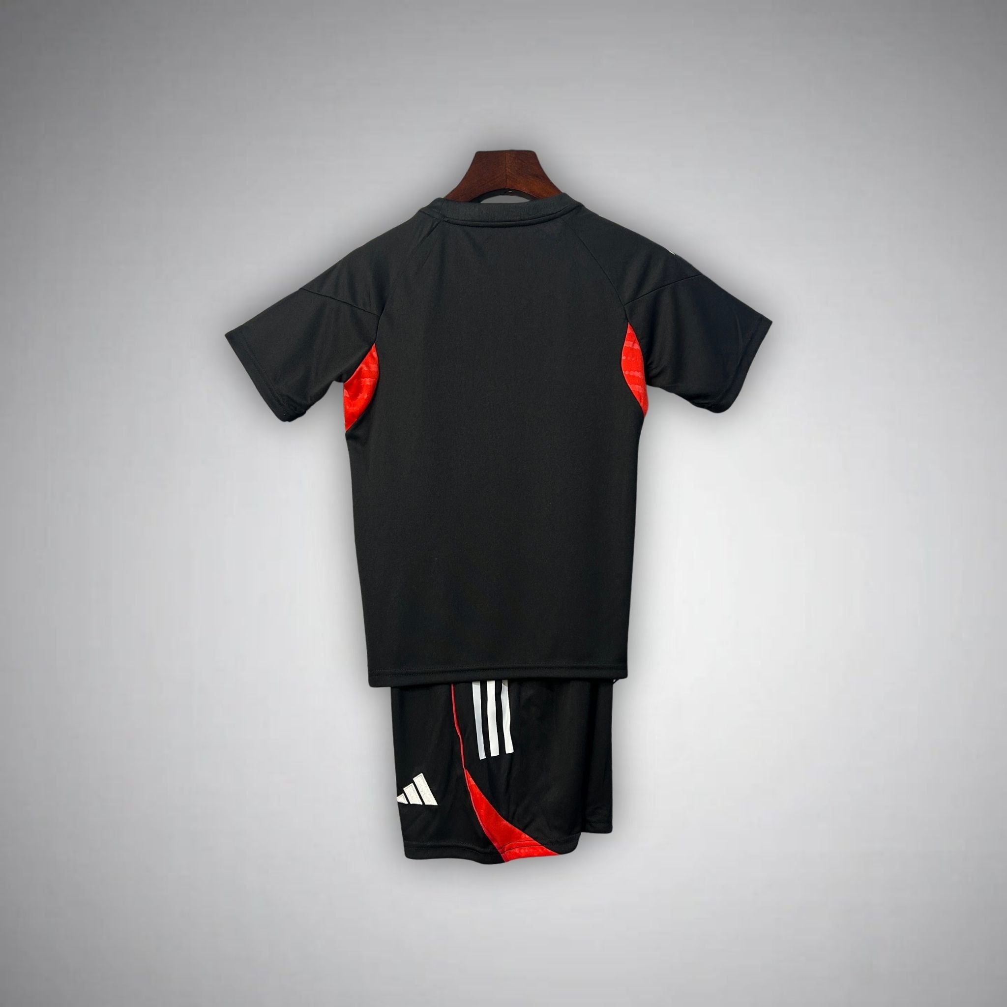 25/26 SL Benfica Training Kids Size Kit