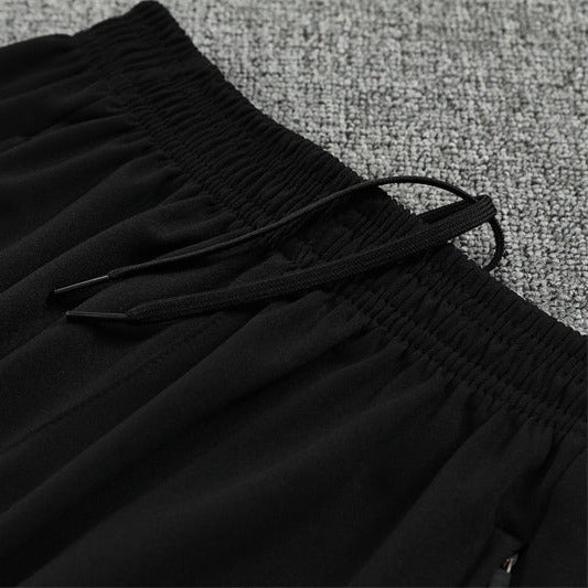 25/26 Liverpool Training Black Kids Size Tracksuit