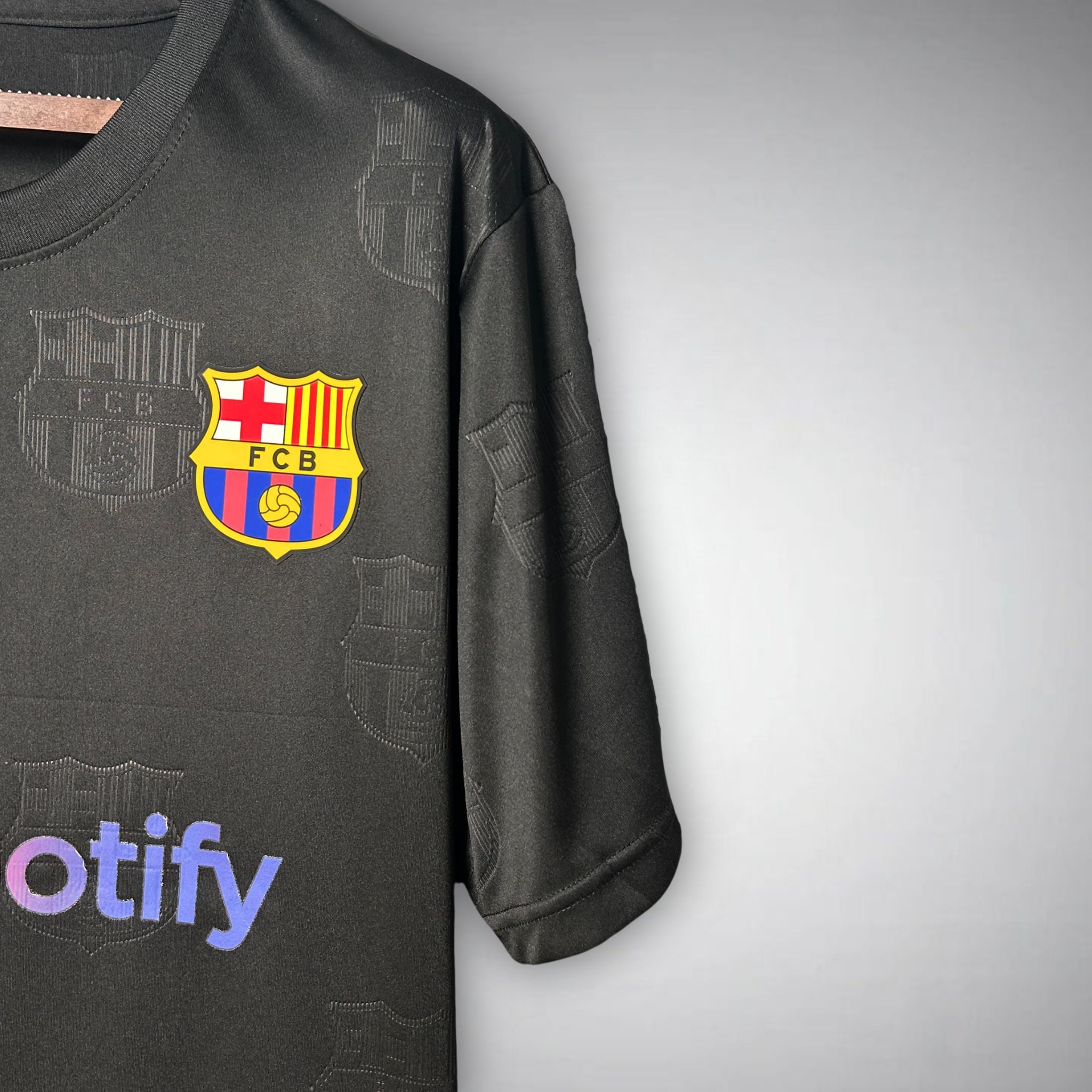 FC Barcelona "Noir Camp" Premium Kit