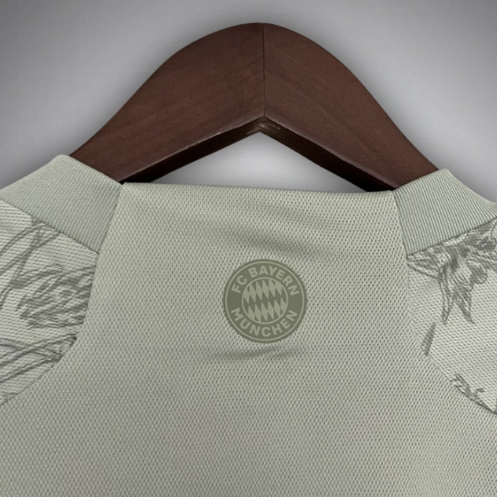 FC Bayern Munchen Centurion Premium Kit - FootballPrestige.com - Premium Football Jerseys - 24-25 Special kits