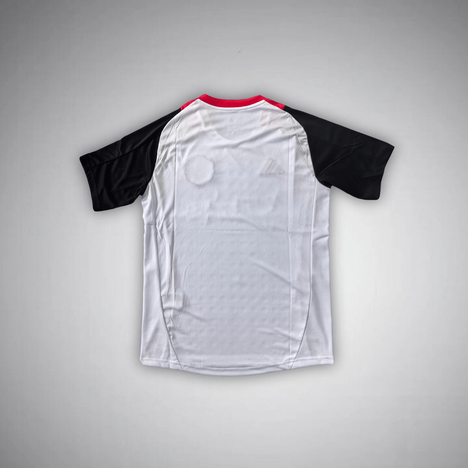 Manchester United "Tiro 24" Premium Kit - Premium Quality Jersey at FootballPrestige.com