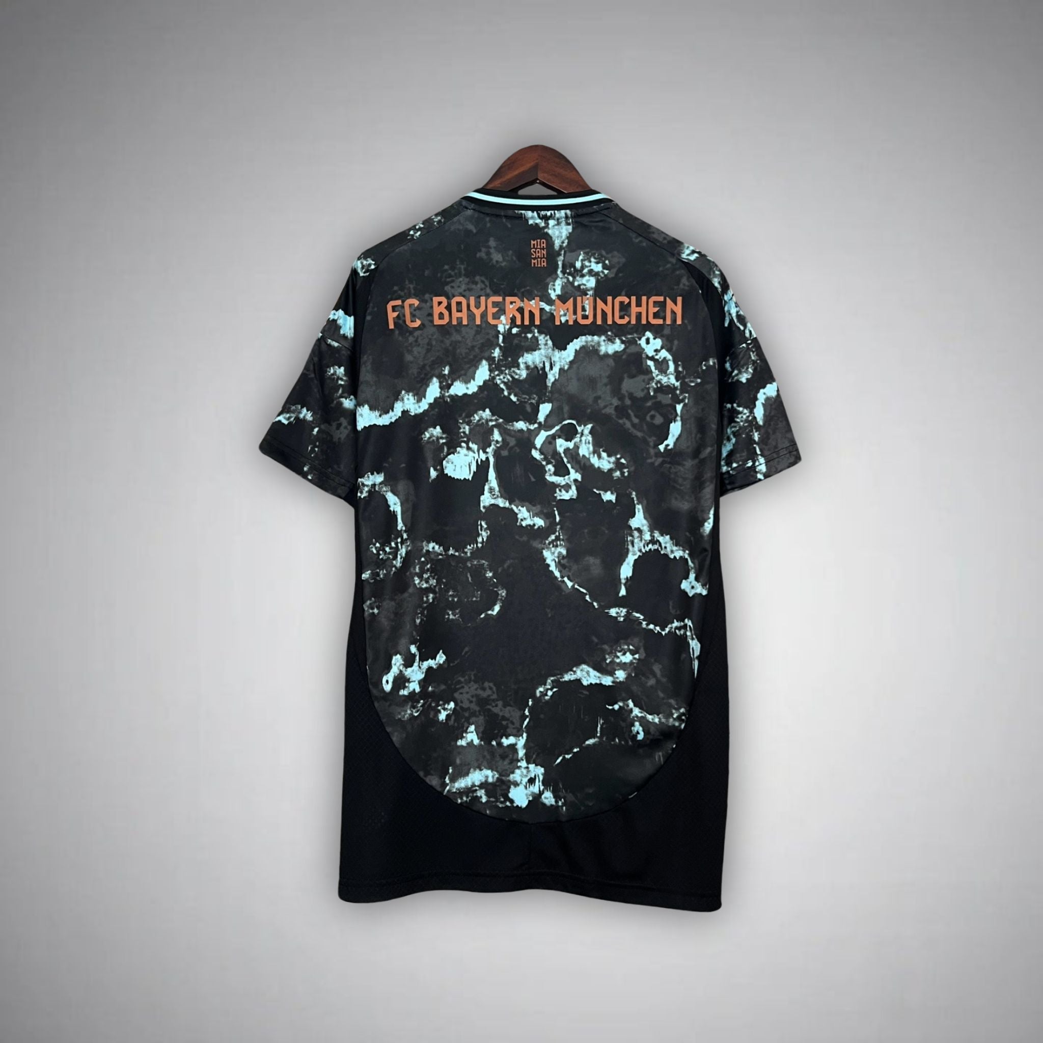 24/25 Bayern München Away Premium Kit - Premium Quality Jersey at FootballPrestige.com