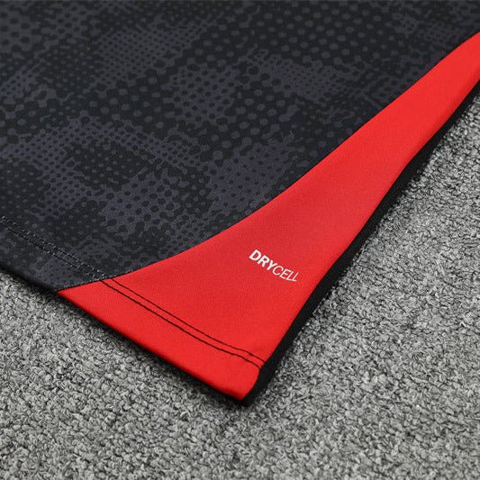 25/26 AC Milan Training 1/4 - Zip Kids Size Tracksuit - Premium Quality Jersey at FootballPrestige.com