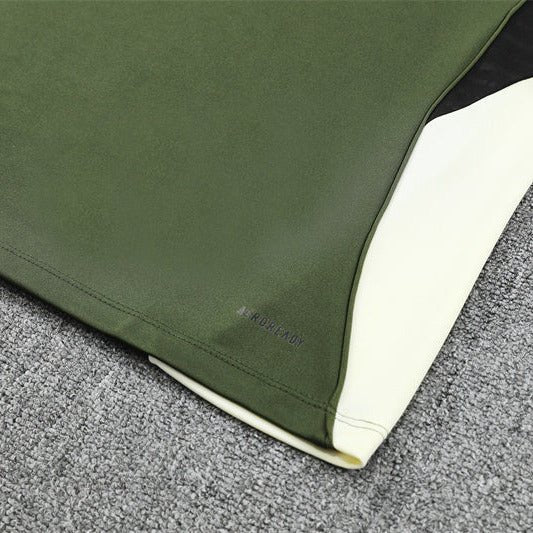 25/26 Bayern München Training Green Kids Size Tracksuit - Premium Quality Jersey at FootballPrestige.com