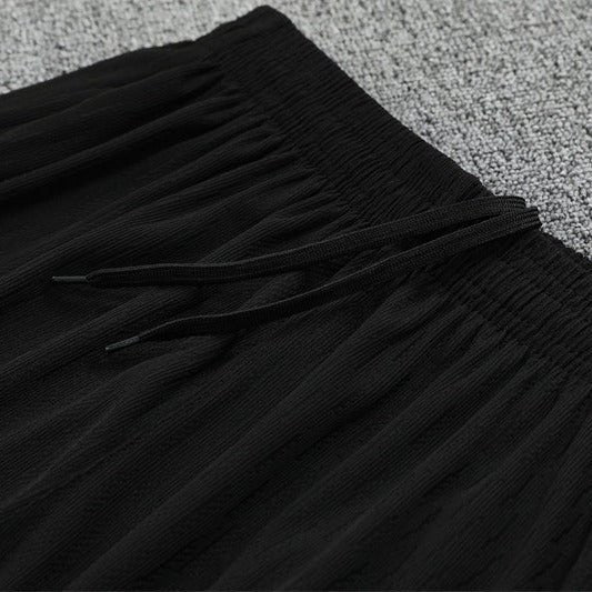 25/26 England Training Black Kids Size Tracksuit - Premium Quality Jersey at FootballPrestige.com