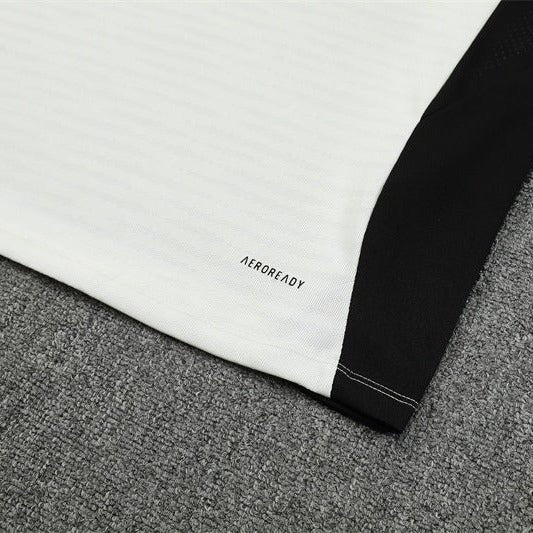 25/26 Liverpool Training White Kids Size Tracksuit - Premium Quality Jersey at FootballPrestige.com