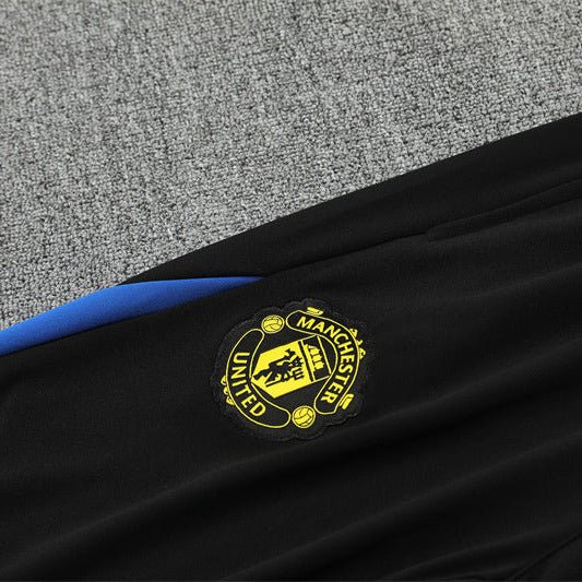25/26 Manchester United Training Black Kids Size Tracksuit - Premium Quality Jersey at FootballPrestige.com