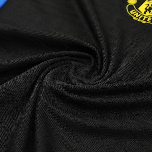 25/26 Manchester United Training Black Kids Size Tracksuit - Premium Quality Jersey at FootballPrestige.com