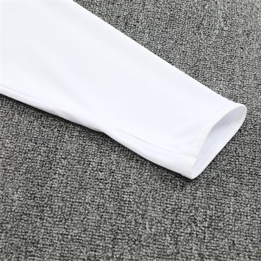 25/26 Manchester United Training White Kids Size Tracksuit - Premium Quality Jersey at FootballPrestige.com