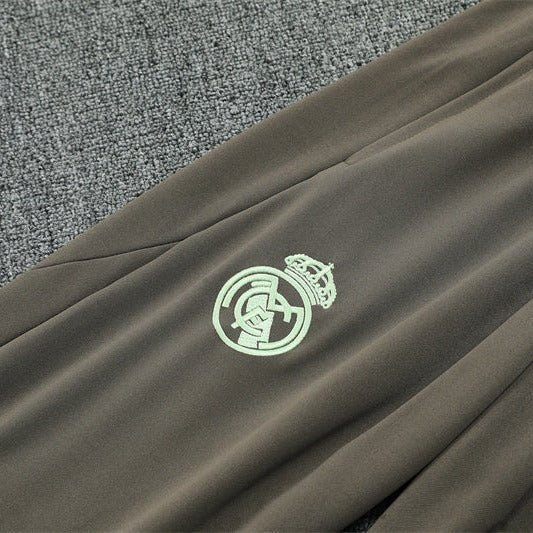 25/26 Real Madrid Training Lime Green Kids Size Tracksuit - Premium Quality Jersey at FootballPrestige.com