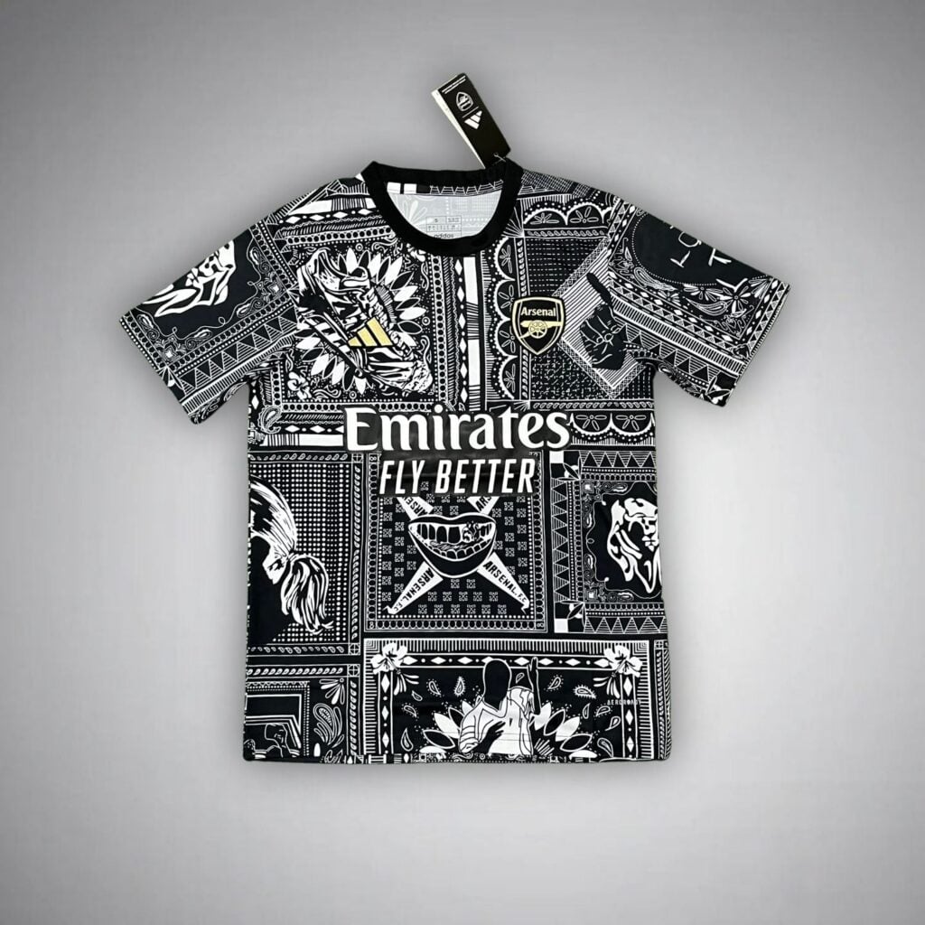 Arsenal "Heritage" Premium Kit from FootballPrestige.com - Premium Football Kits