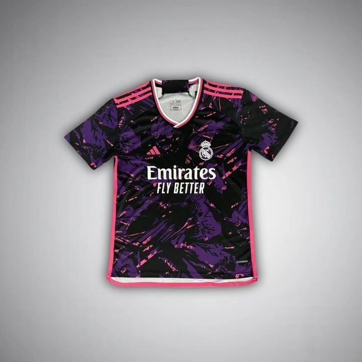 Real Madrid "Madridista" Premium Kit from FootballPrestige.com - Premium Football Kits